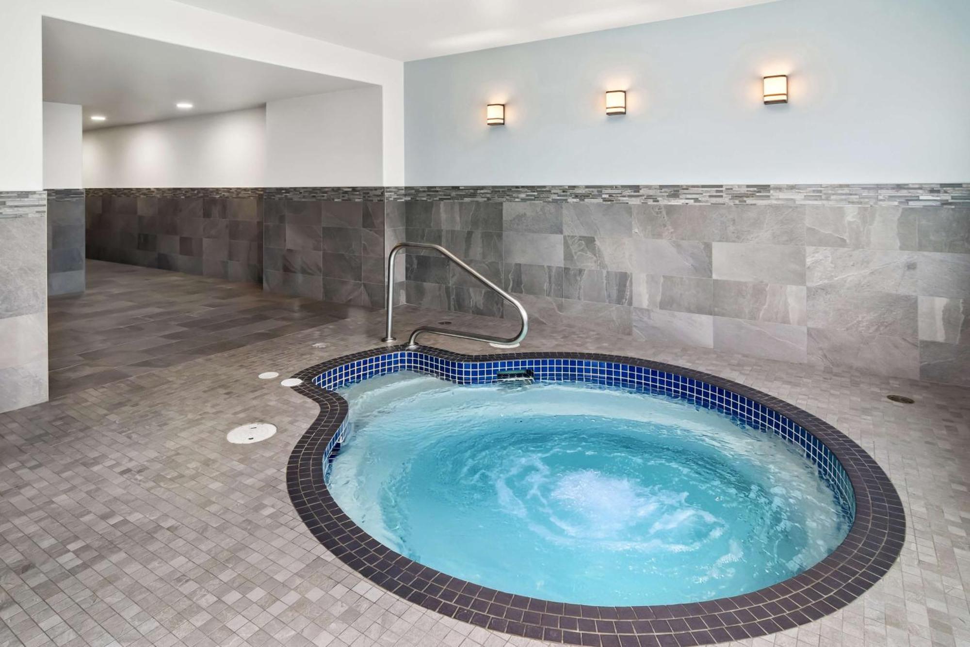 Best Western Plus Pitt Meadows Inn & Suites Kültér fotó