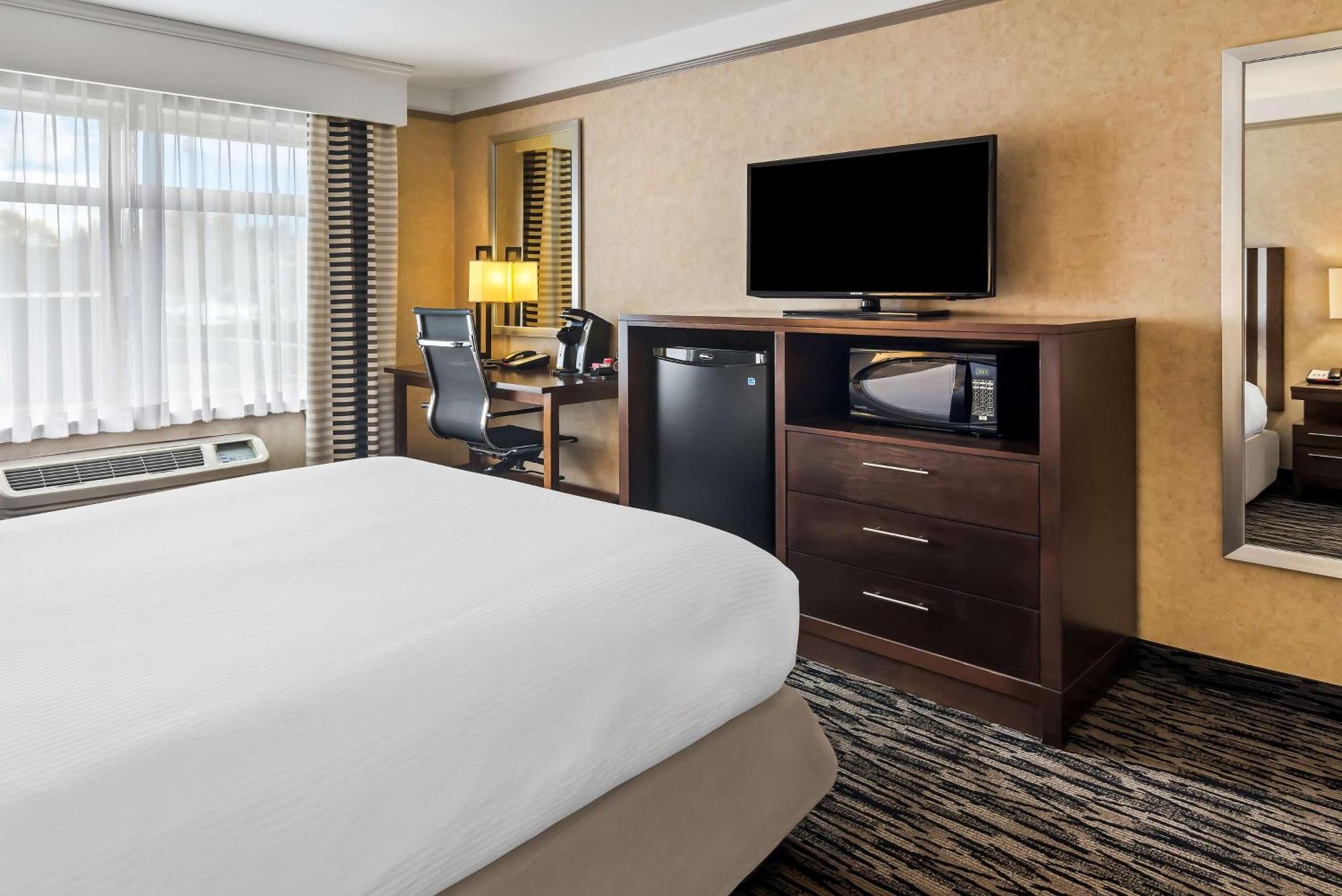 Best Western Plus Pitt Meadows Inn & Suites Kültér fotó